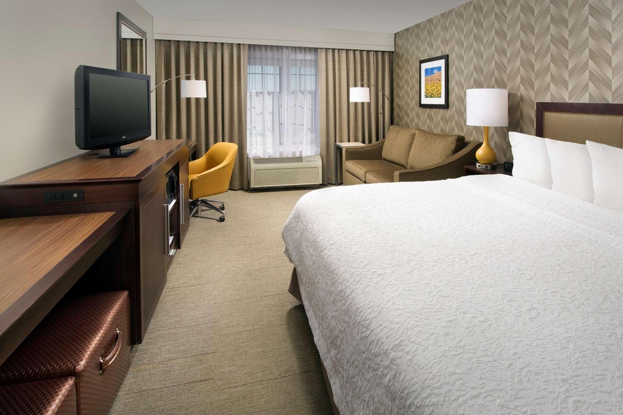 Hampton Inn Kansas City The Legends Εξωτερικό φωτογραφία