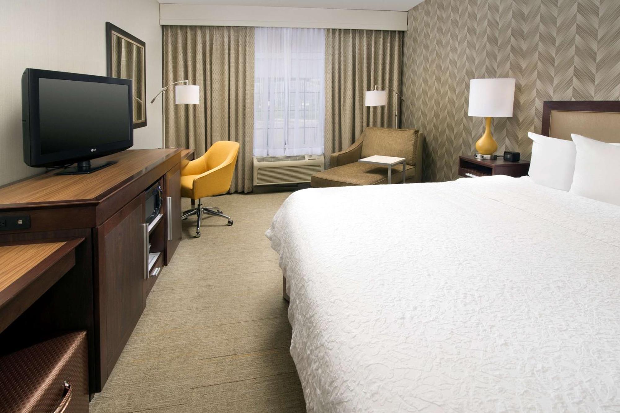 Hampton Inn Kansas City The Legends Εξωτερικό φωτογραφία