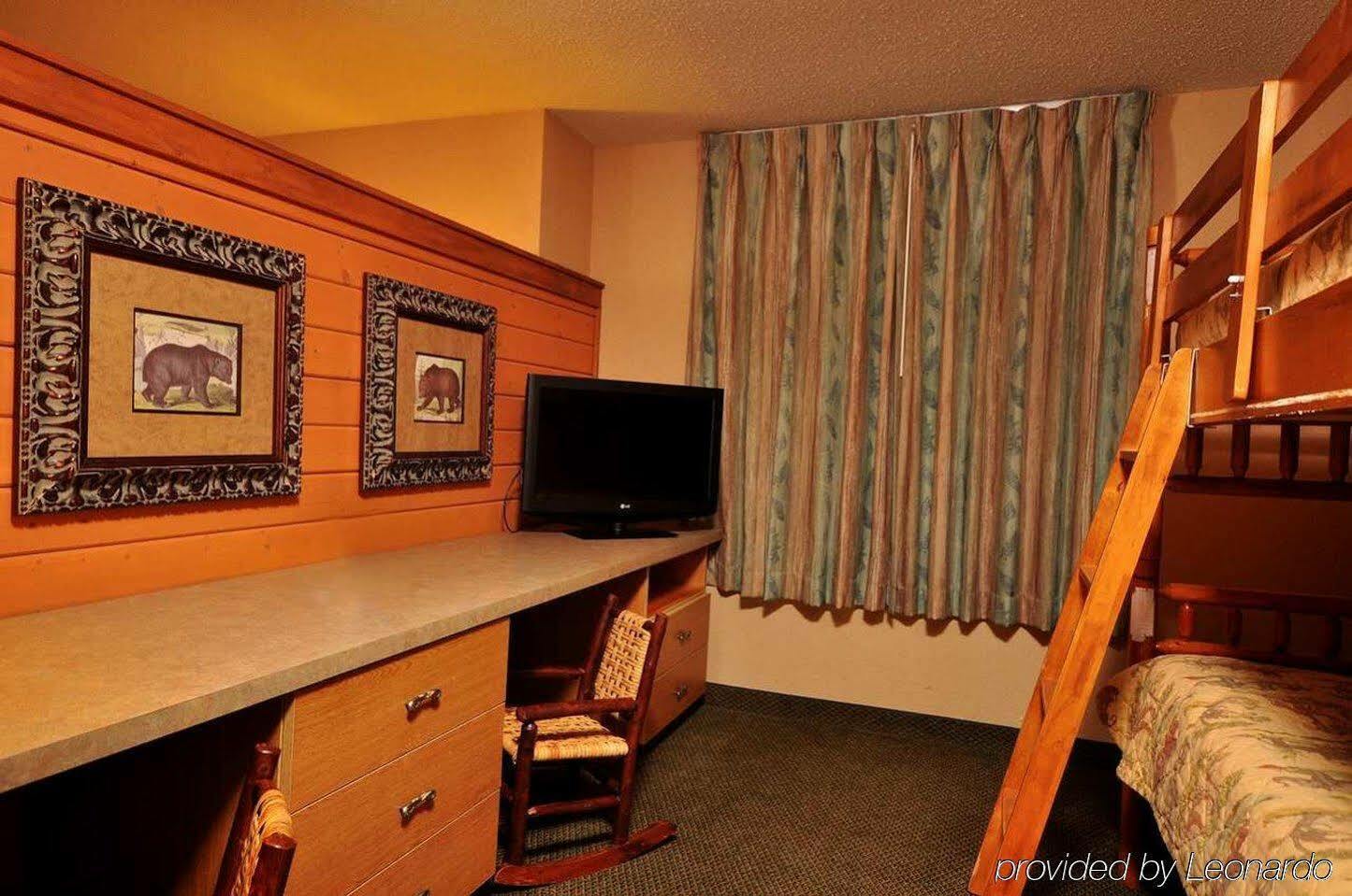 Hampton Inn Kansas City The Legends Εξωτερικό φωτογραφία