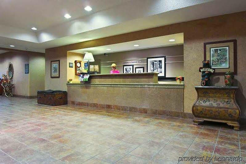 Hampton Inn Kansas City The Legends Εξωτερικό φωτογραφία